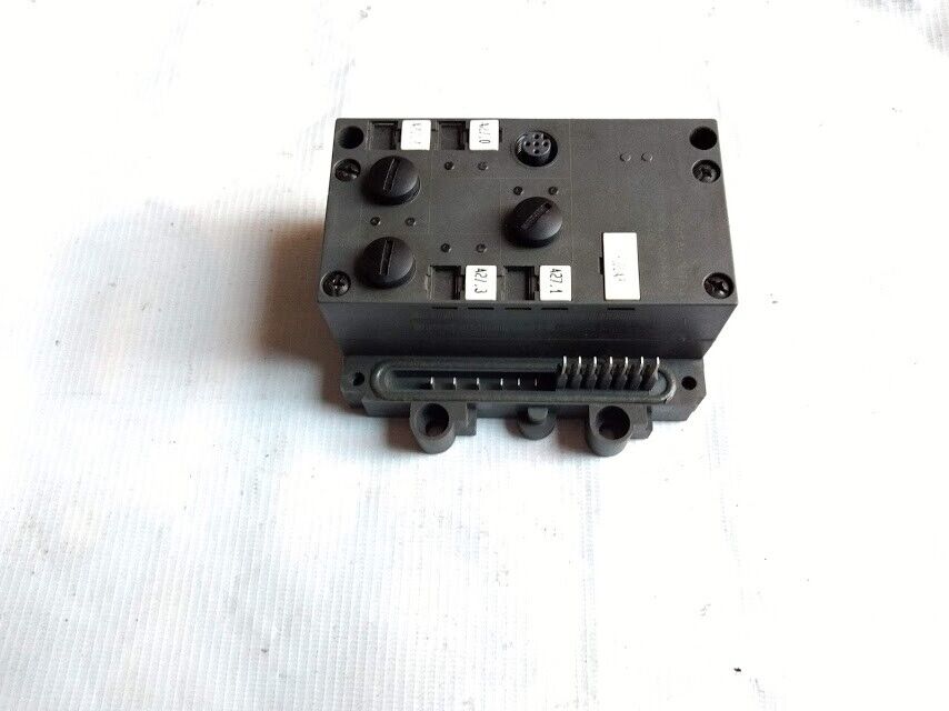 Siemens Simatic S7 6ES7 142-1BD30-0XA0 Digital Output Module 6ES71421BD300XA0 - Image 6