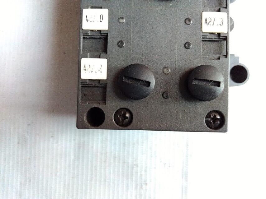 Siemens Simatic S7 6ES7 142-1BD30-0XA0 Digital Output Module 6ES71421BD300XA0 - Image 5