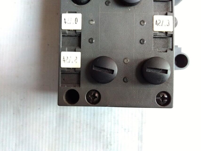 Siemens Simatic S7 6ES7 142-1BD30-0XA0 Digital Output Module 6ES71421BD300XA0 - Image 4