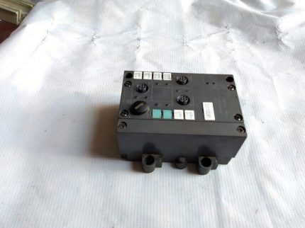 Siemens Simatic S7 6ES7 141-1BF30-0XB0 Digital Input Expansion Module 6ES71411BF