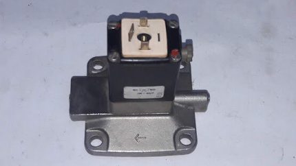 BURKERT 5282 A 32.0 FKM VA 2-Way Servo-assisted Solenoid Valve G1 1/4