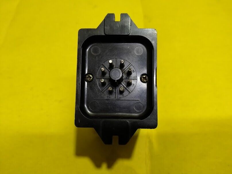 STP-NM Omron Subminy Timer 115VAC STPNM Marine Store Spare - Image 4