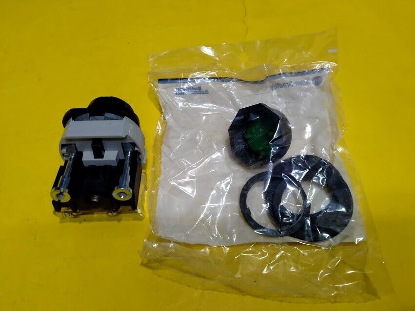 Allen-Bradley 800H-HR2 Ser. F Selector Switch unit New