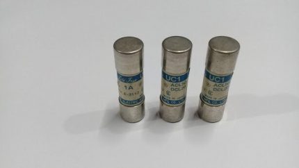 Utsunomiya Electric UC1 1A  ACL50 DCL20 Cello-Lite Fuse UC1 Lot of 3