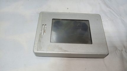 Schneider Electric SE8300U 5B00 fan coil room controller SE8300U5B00