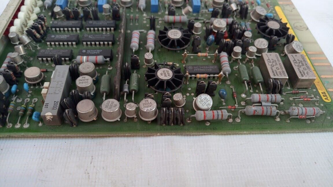 ASEA Brown Boveri BBC XT377 GJR2 3302 00 R10 9062/022 XT 377 D - Image 4