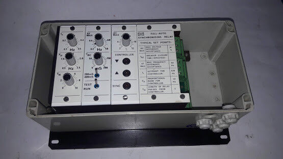 DEIF FULL-AUTO SYNCHRONISING RELAY 0102 Marine Store Spare