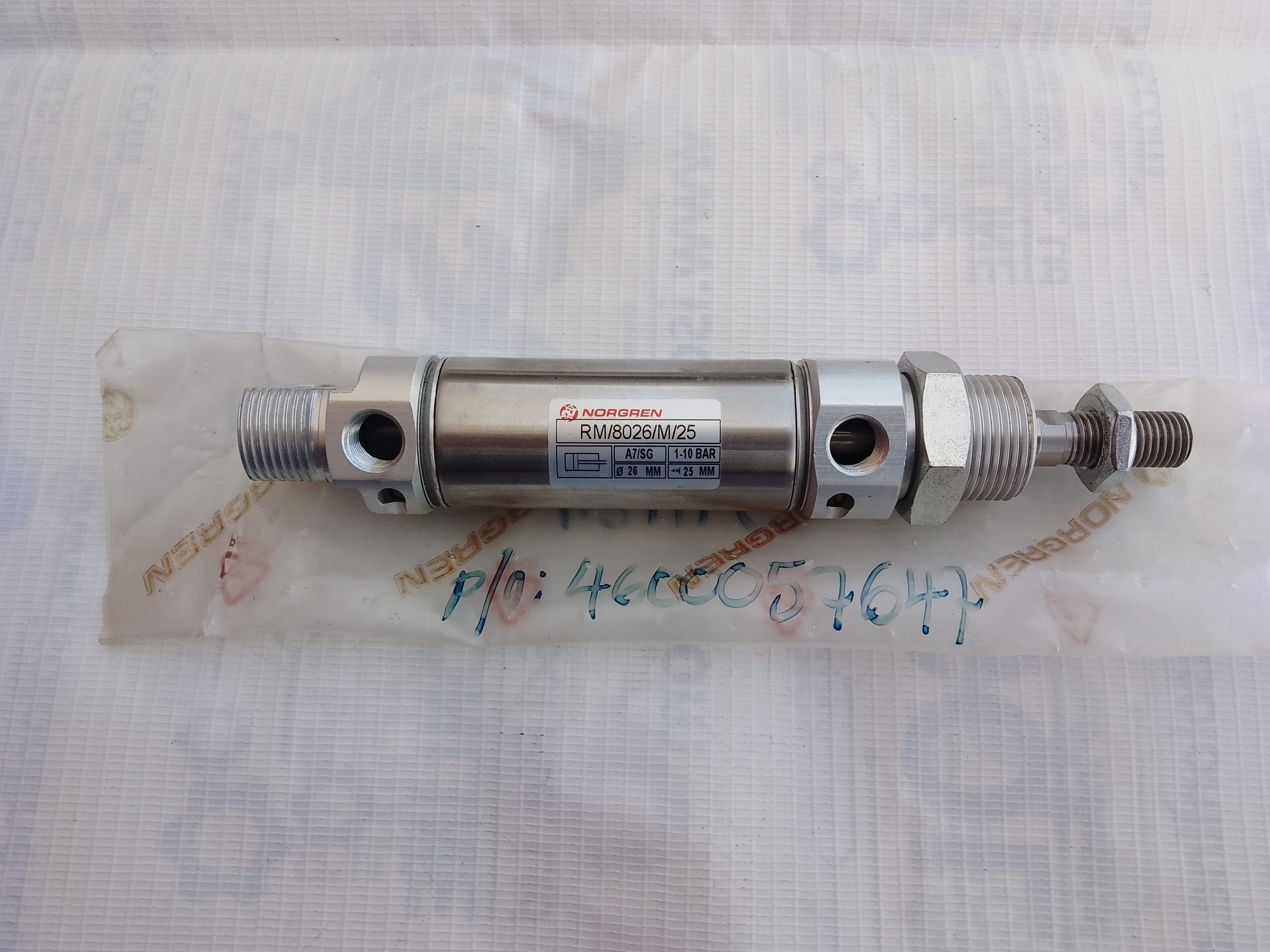 Norgren RM/8026/M/25 Pneumatic Roundline Cylinder Double-Acting 1-10 bar New - Image 2