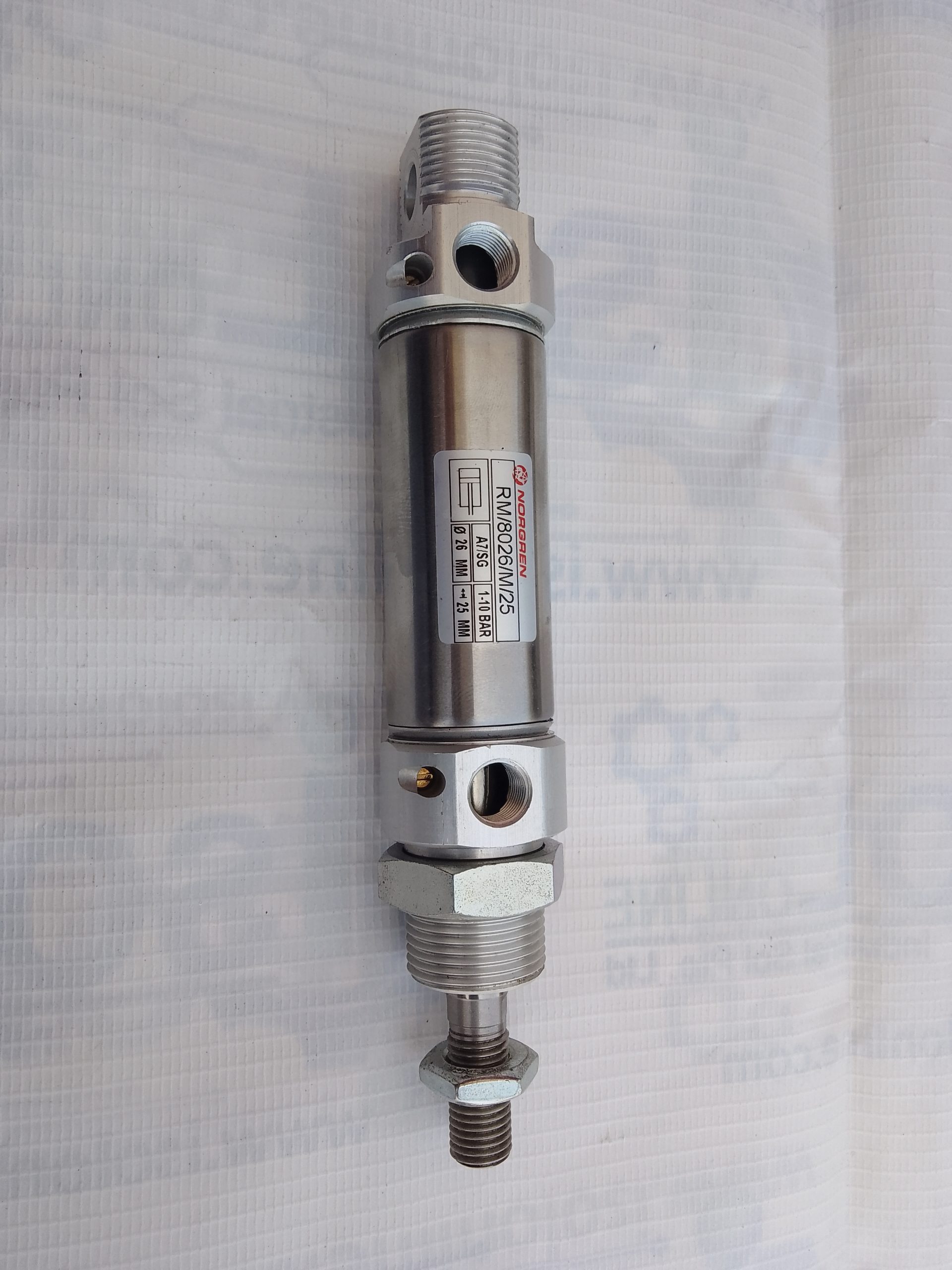 Norgren RM/8026/M/25 Pneumatic Roundline Cylinder Double-Acting 1-10 bar New - Image 4