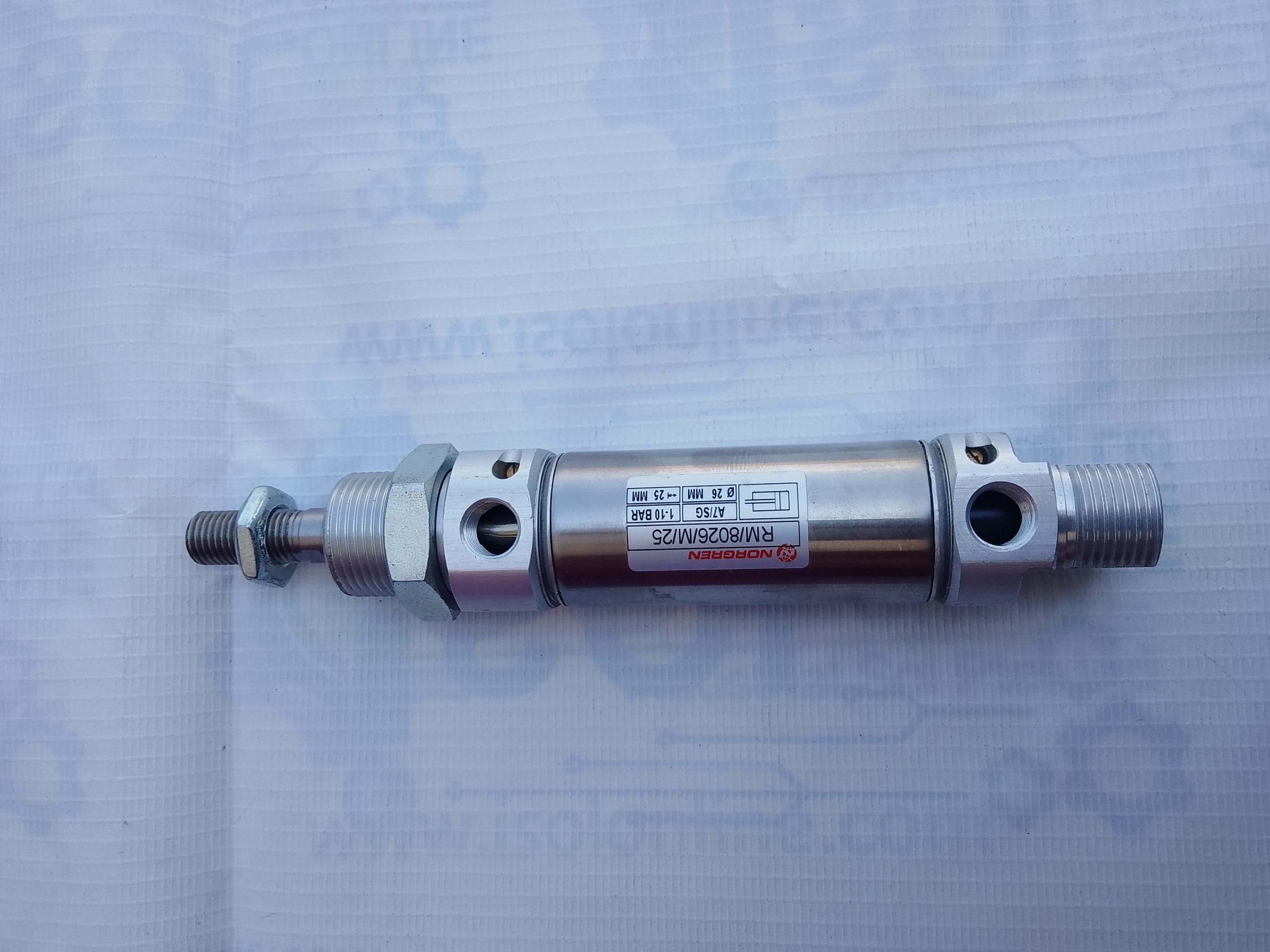 Norgren RM/8026/M/25 Pneumatic Roundline Cylinder Double-Acting 1-10 bar New - Image 8