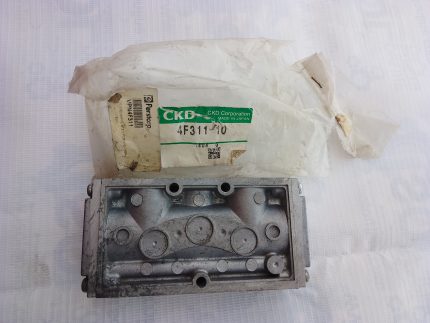 CKD 4F311-10 5-Port Solenoid Valve 0.1 to 1.0 MPa Pilot-Operated 4F31110 Japan