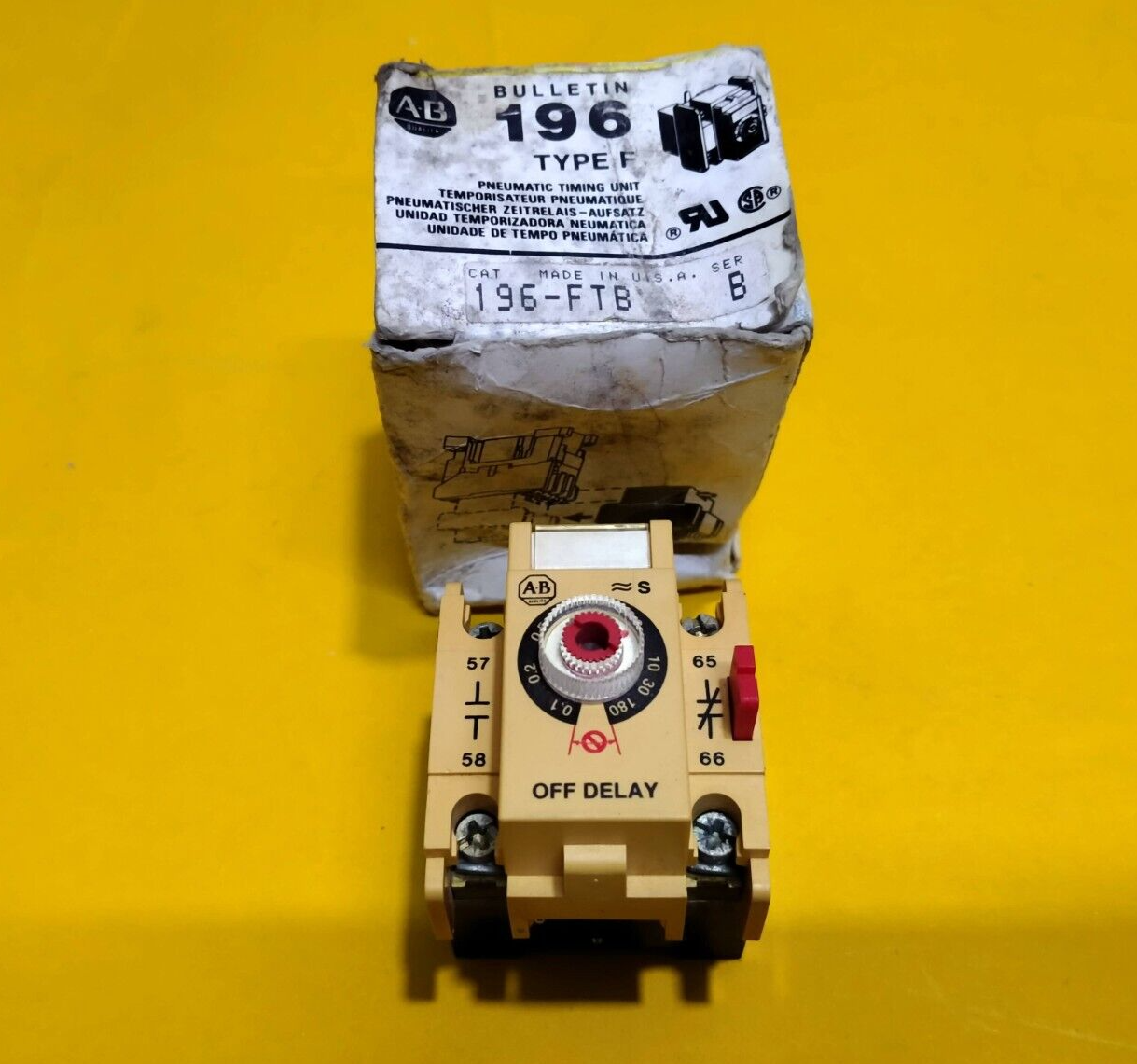 Allen-Bradley 196-FTB Pneumatic Timing Relay Ser: B VDE 0660 New