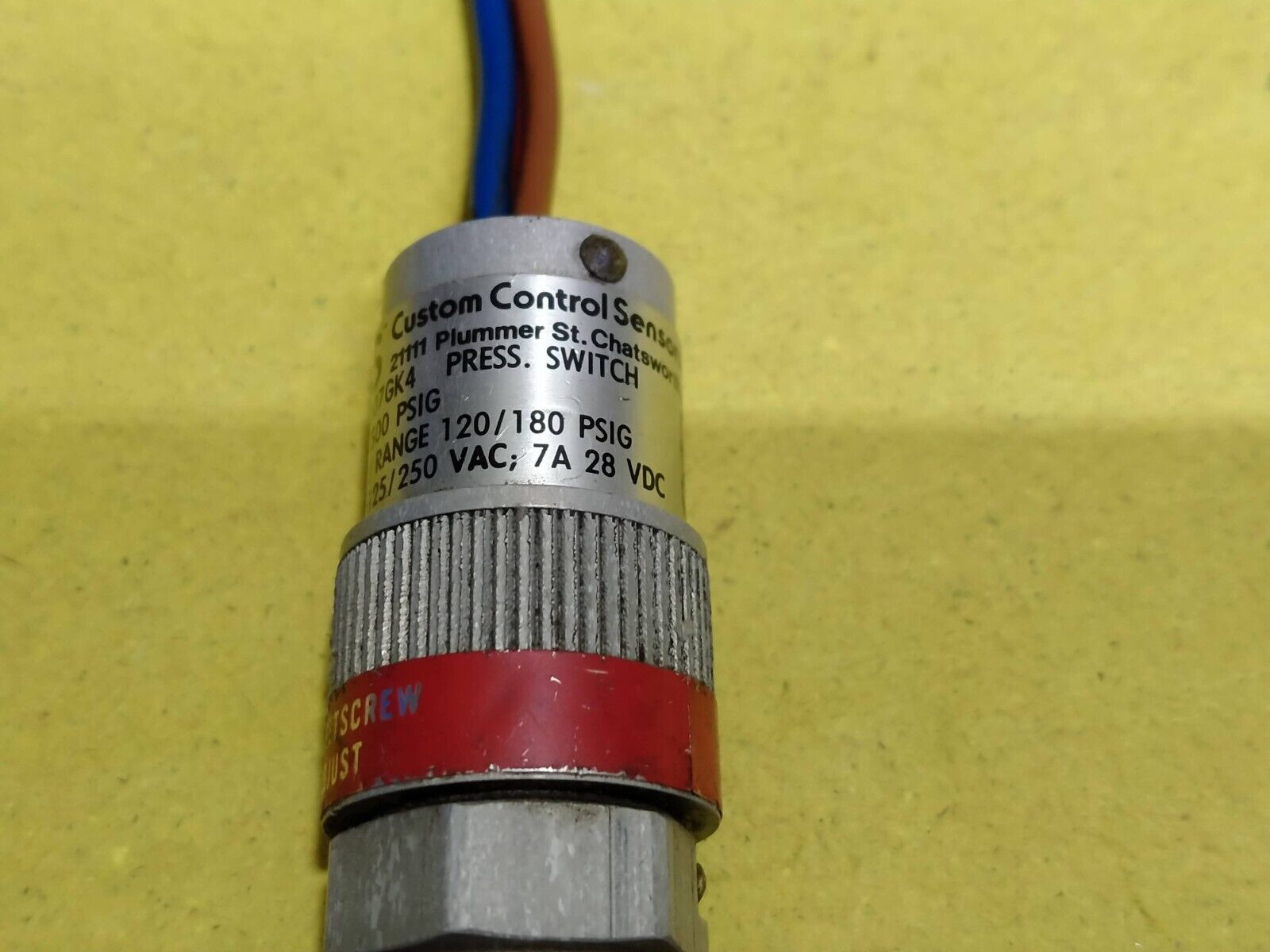 Custom Sensors Press Switch 607GK4 Proof 1500 PSIG CCS - Image 3