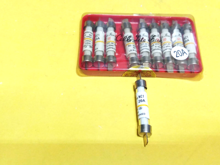 Cello Lite NC1 Fuses Electric Fuse 20A Lot of 10 Marin Store Spare New.