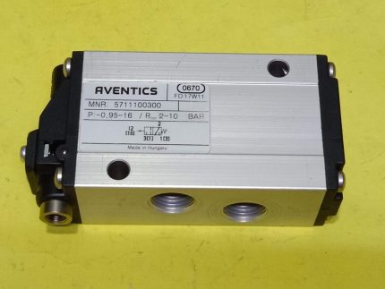 Aventics 5711100300 3/2-Way Directional Control Valve CD12 Marine Store Spare New