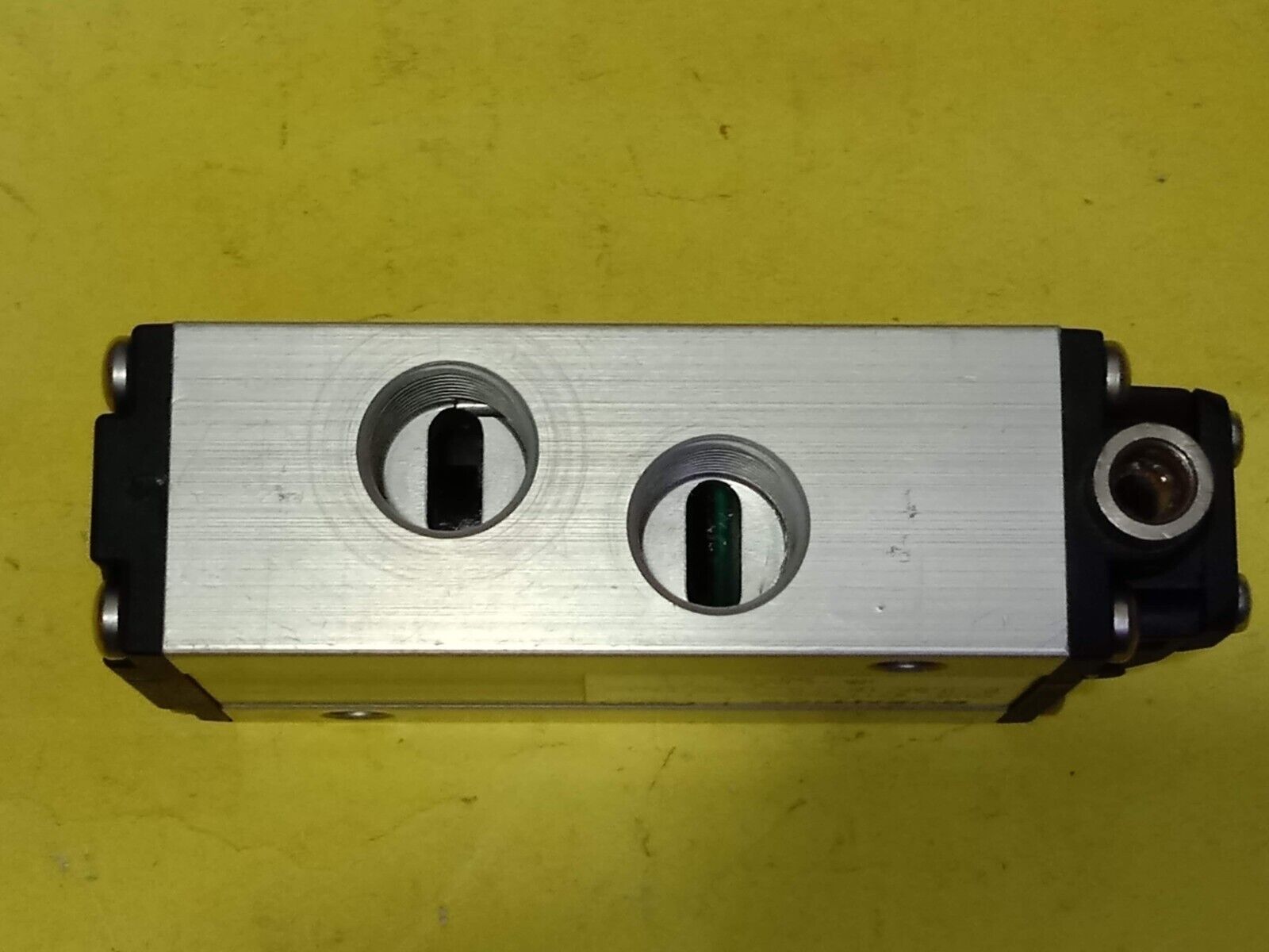 Aventics 5711100300 3/2-Way Directional Control Valve CD12 Marine Store Spare New - Image 8